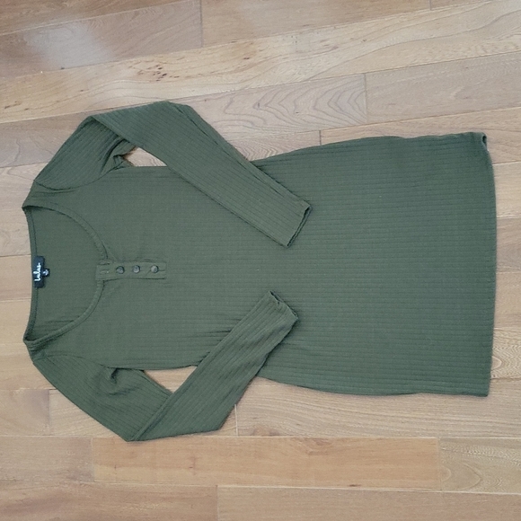 Lulu's Ribbed Long Sleeve Henley Tunic Dress in Olive Green Small - Picture 1 of 6